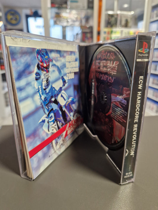 ECW Hardcore Revolution Playstation 1