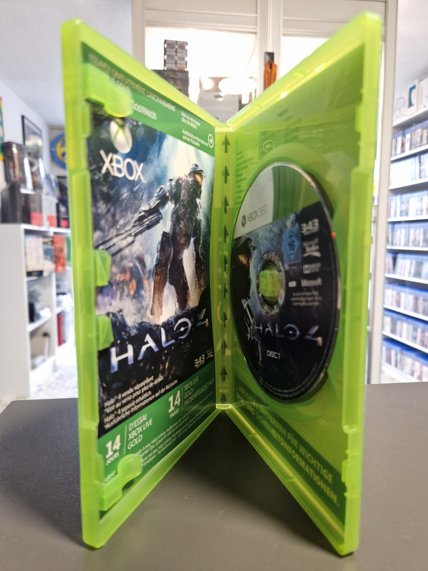 Microsoft Xbox 360 - Halo 4