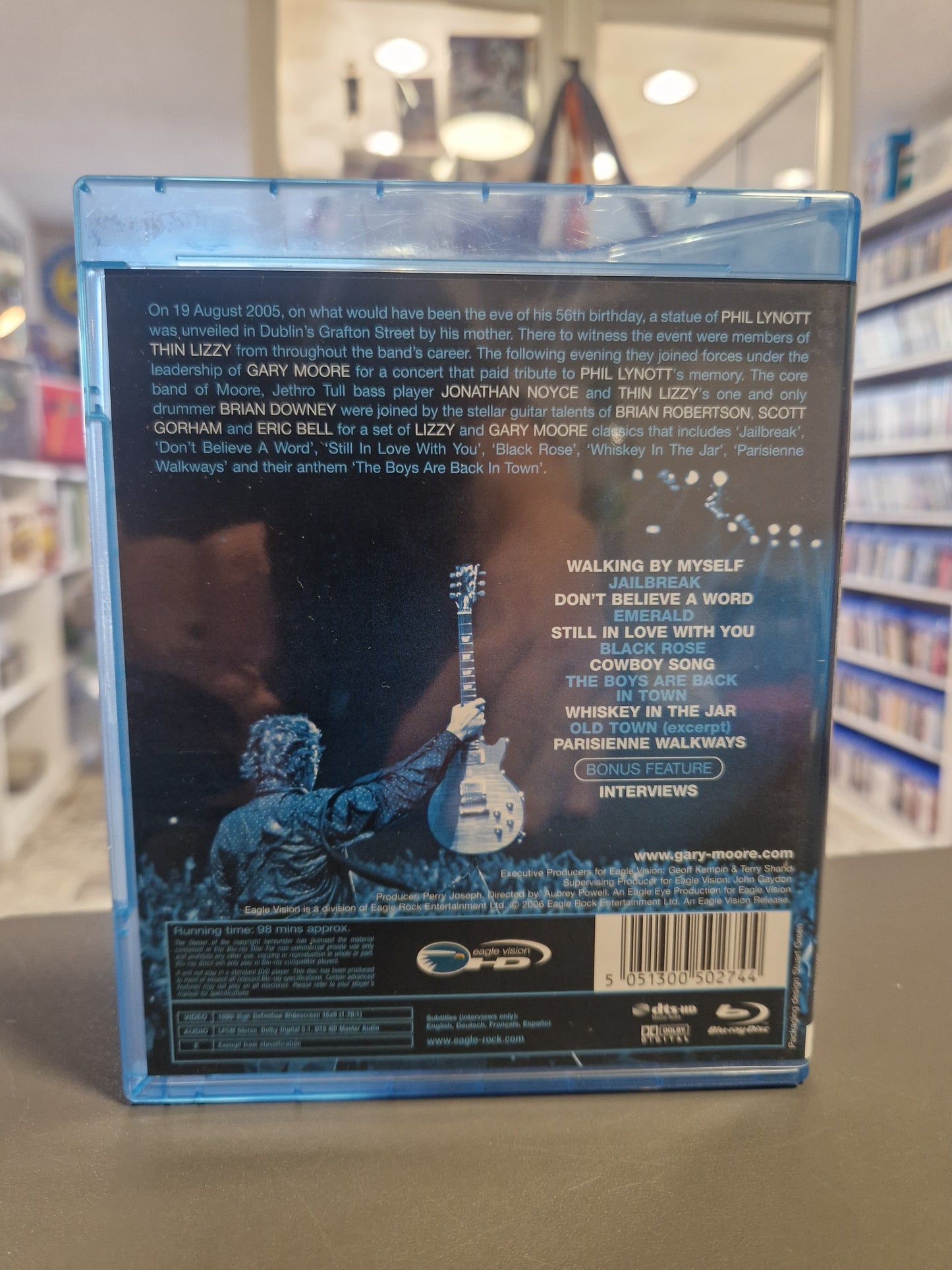 Rückseite der Blu-ray Hülle mit Tracklist inklusive Jailbreak, Whiskey in the Jar, technische Daten und Barcode 5051300502744.