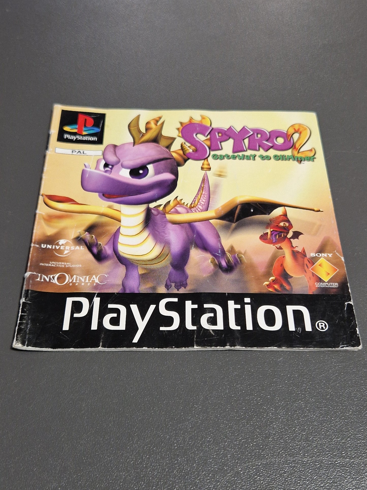 Spyro The Dragon 2 Gateway To Glimmer PS1 Anleitung