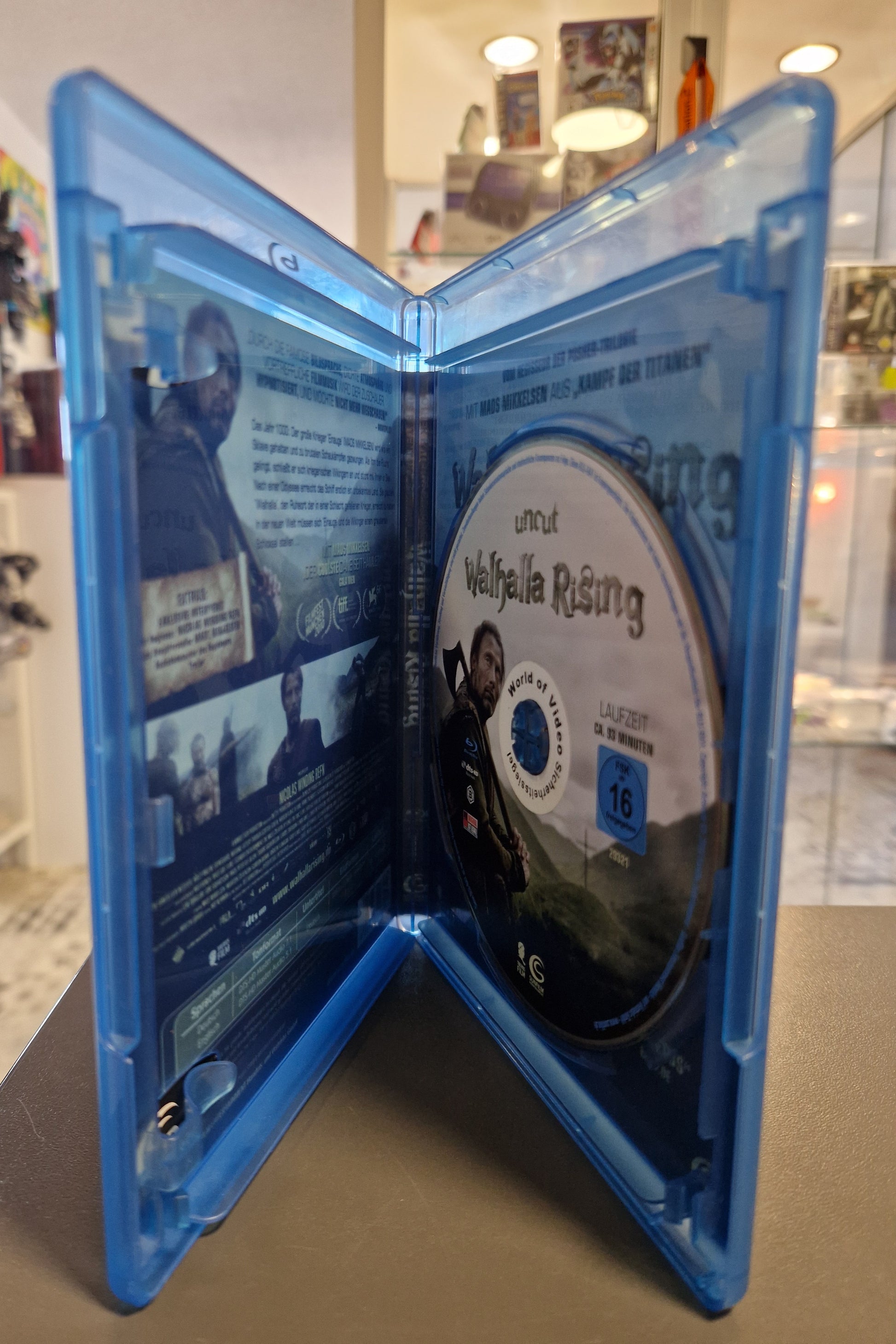 Blu-ray Disc von Valhalla Rising (Uncut) mit minimalen Gebrauchsspuren, geprüft und funktionsfähig.