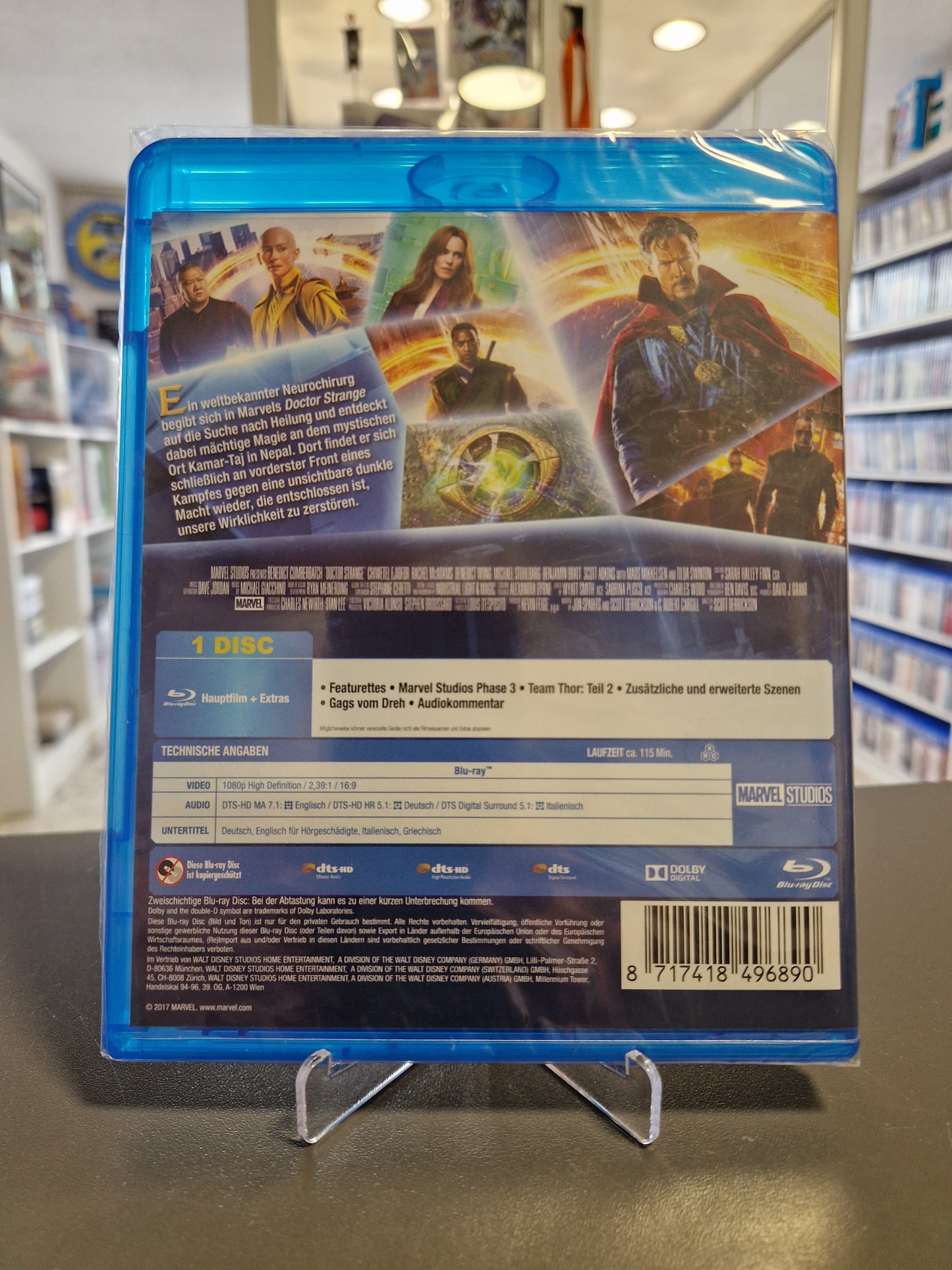Rückseite der Doctor Strange Blu-ray Hülle mit technischen Angaben, Barcode und Bonusmaterial-Details.