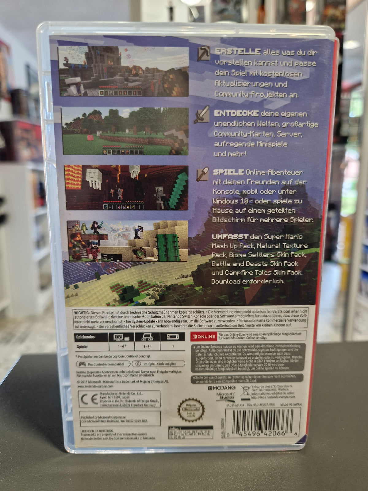 Rückseite der Nintendo Switch Hülle von Minecraft mit EAN 0045496420666.