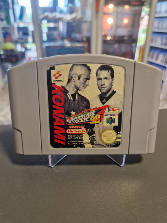 Vorderseite des originalen N64 Moduls International Superstar Soccer 98 PAL.