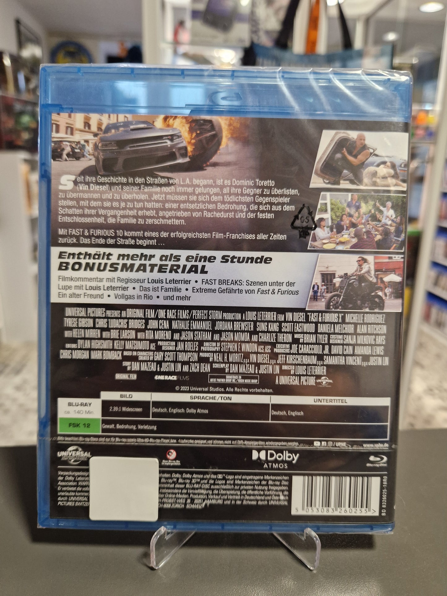 Rückseite der Fast & Furious 10 Blu-ray Collector's Edition mit Filminhalt, Bonusbeschreibung und Barcode