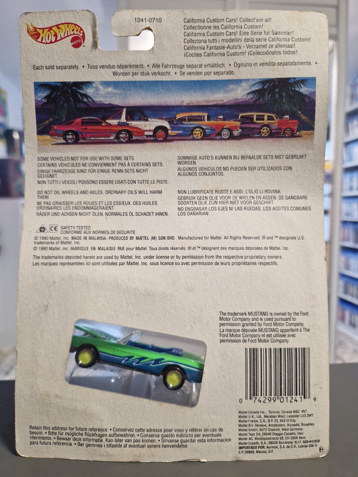 Rückseite der Hot Wheels California Custom Verpackung mit Modellschnitt und Lizenzdetails der Ford Motor Company von 1990.