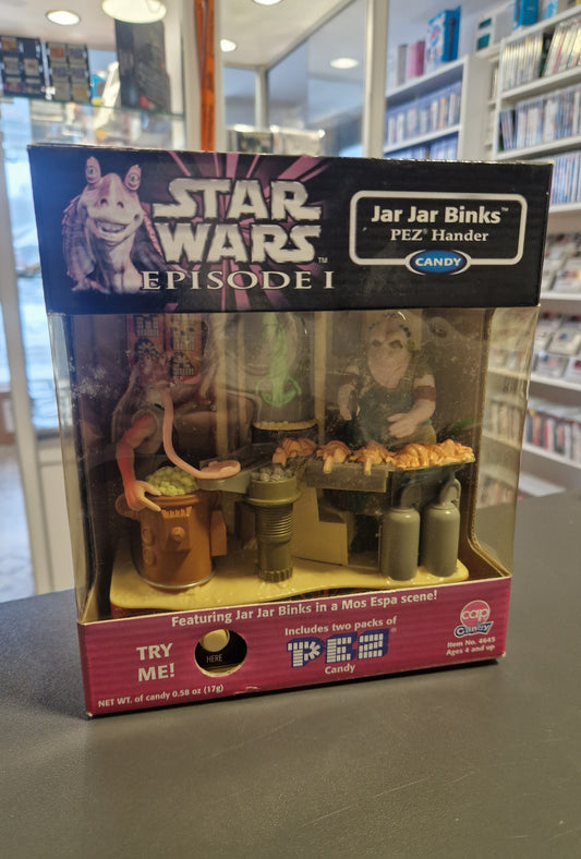 Star Wars Episode I - Jar Jar Binks PEZ Hander | Mos Espa Szene | NEU & OVP (1999)