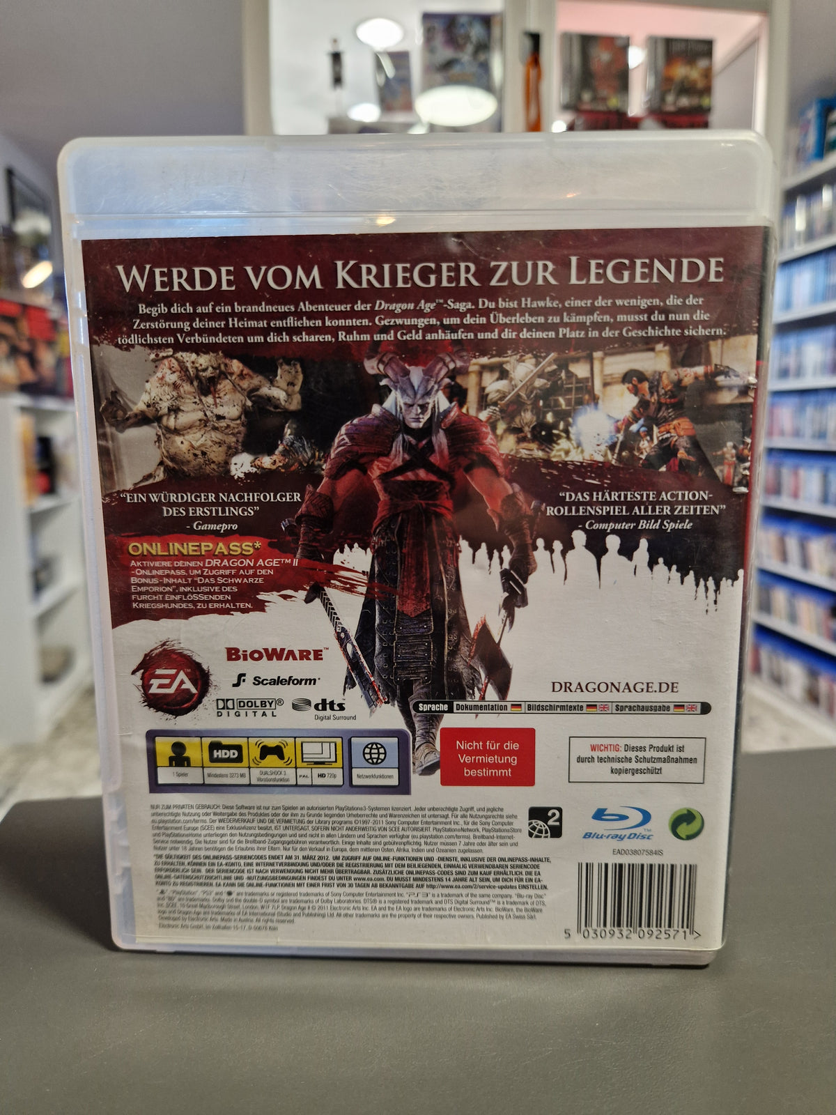 Rückseite der PS3 Hülle von Dragon Age II mit EAN 5030932092571.