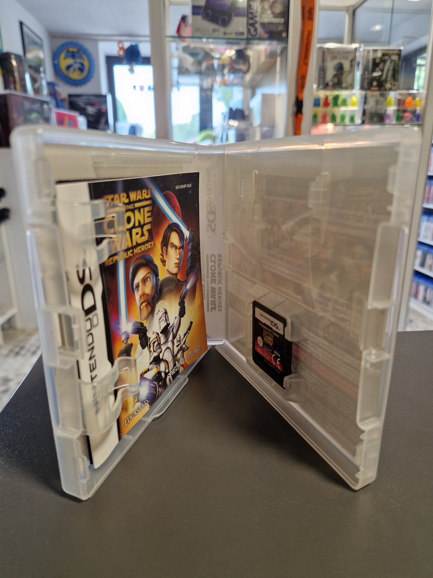 Star Wars: The Clone Wars - Republic Heroes Nintendo DS | mit Anleitung (Gebraucht – Sehr gut)
