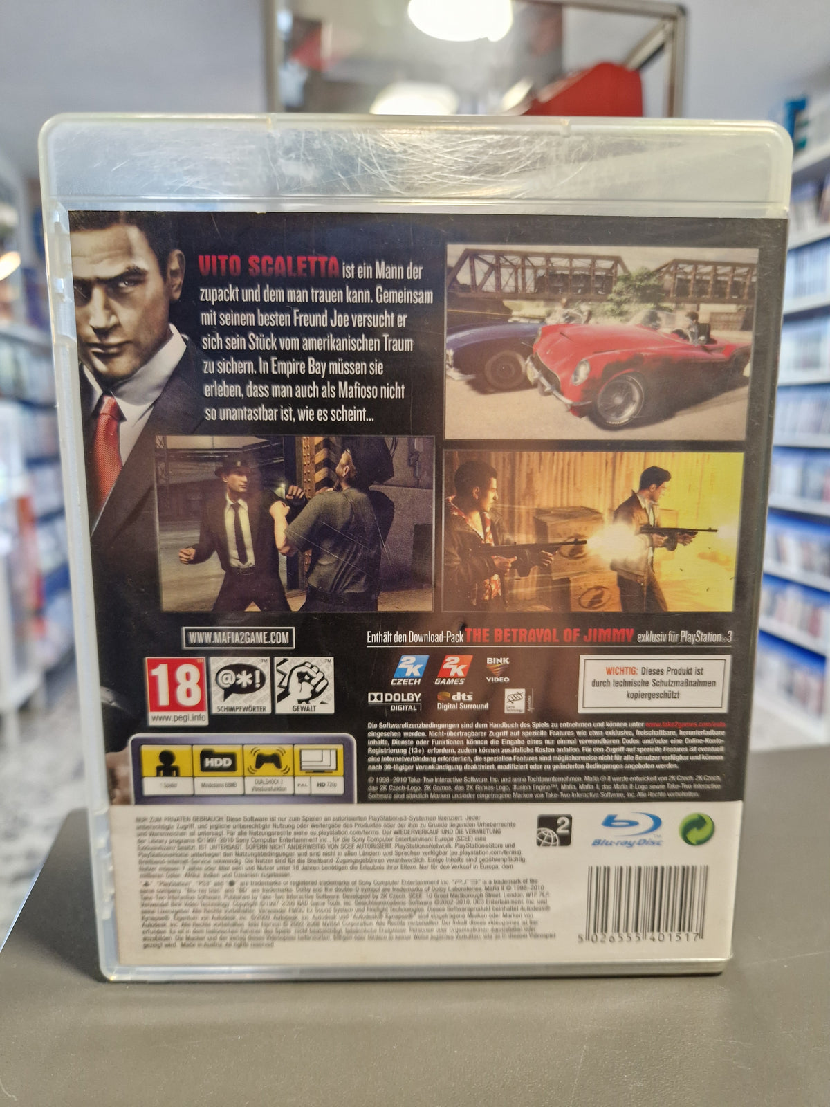 Rückseite der PS3 Hülle von Mafia II mit Inhaltsangabe und Barcode 5026555401517