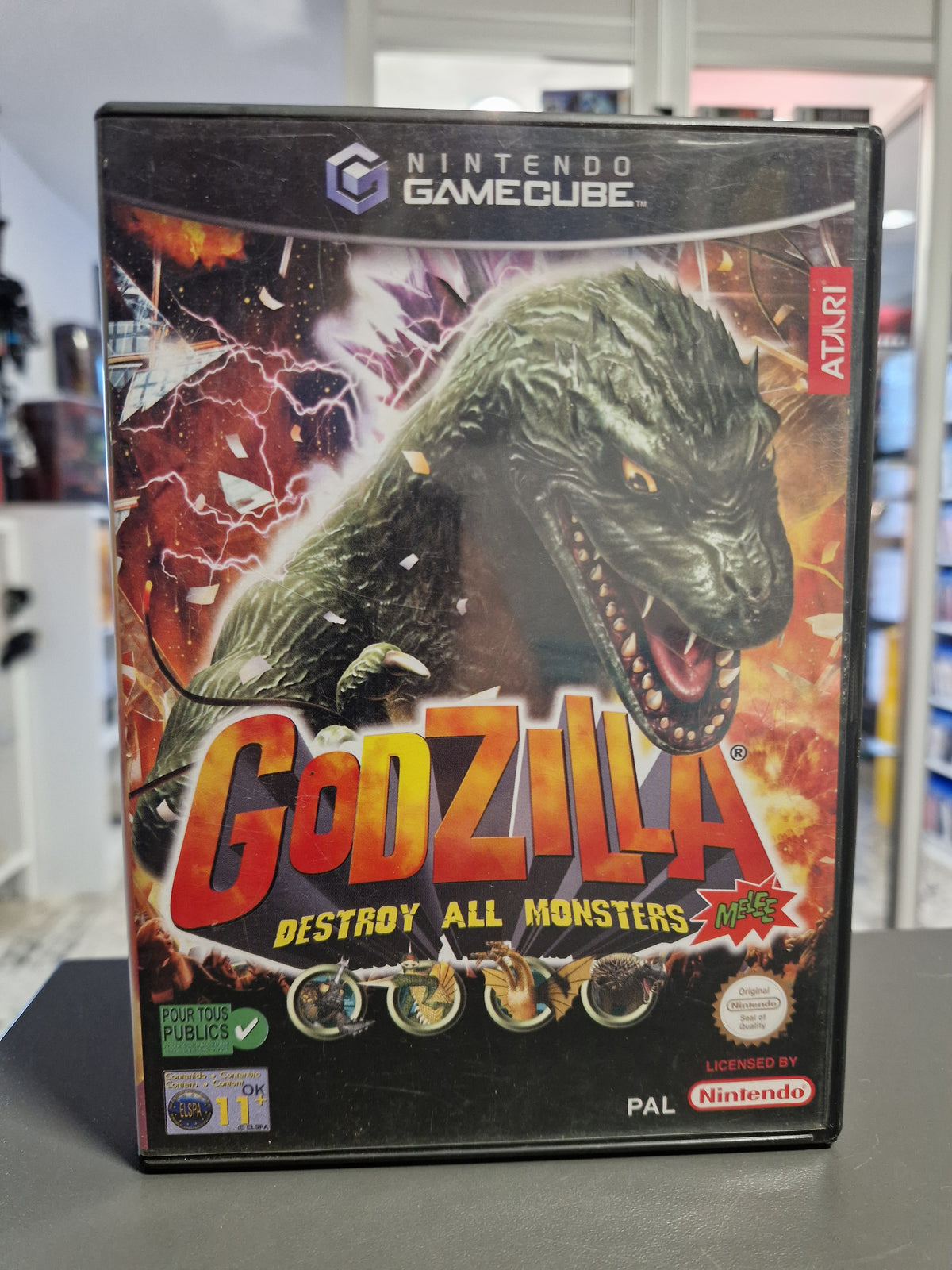 Vorderseite der Hülle von Godzilla Destroy All Monsters Melee für Nintendo GameCube.