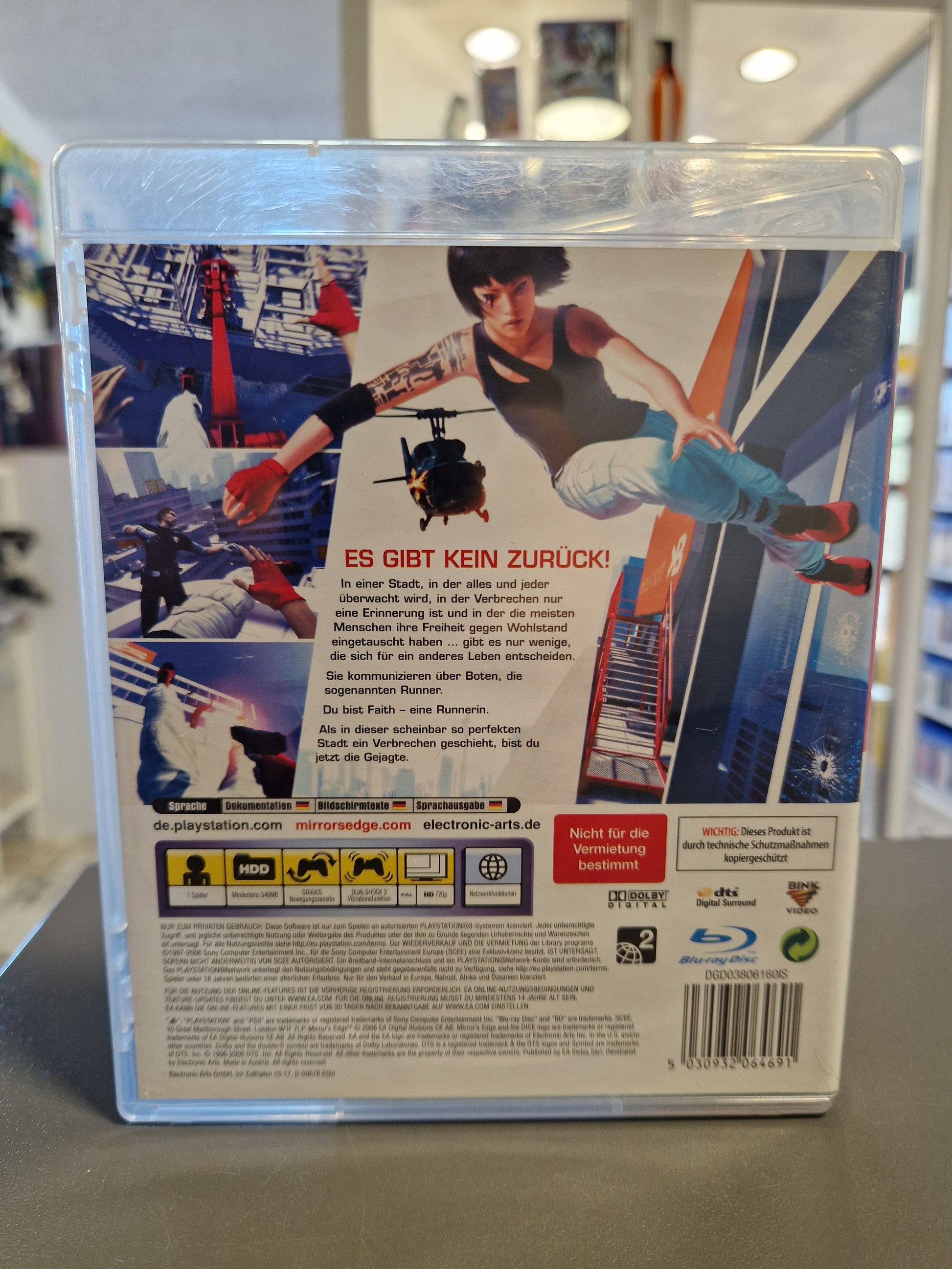 Rückseite der Hülle mit Spielszenen und Beschreibungen zum einzigartigen "Runner-Vision"-System.