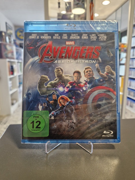 Blu-ray-Cover von „Marvel's Avengers: Age of Ultron“ in originaler Schutzfolie zeigt das Avengers-Team um Iron Man, Captain America, Thor und den Hulk im Kampf gegen Ultrons Roboter-Armee.