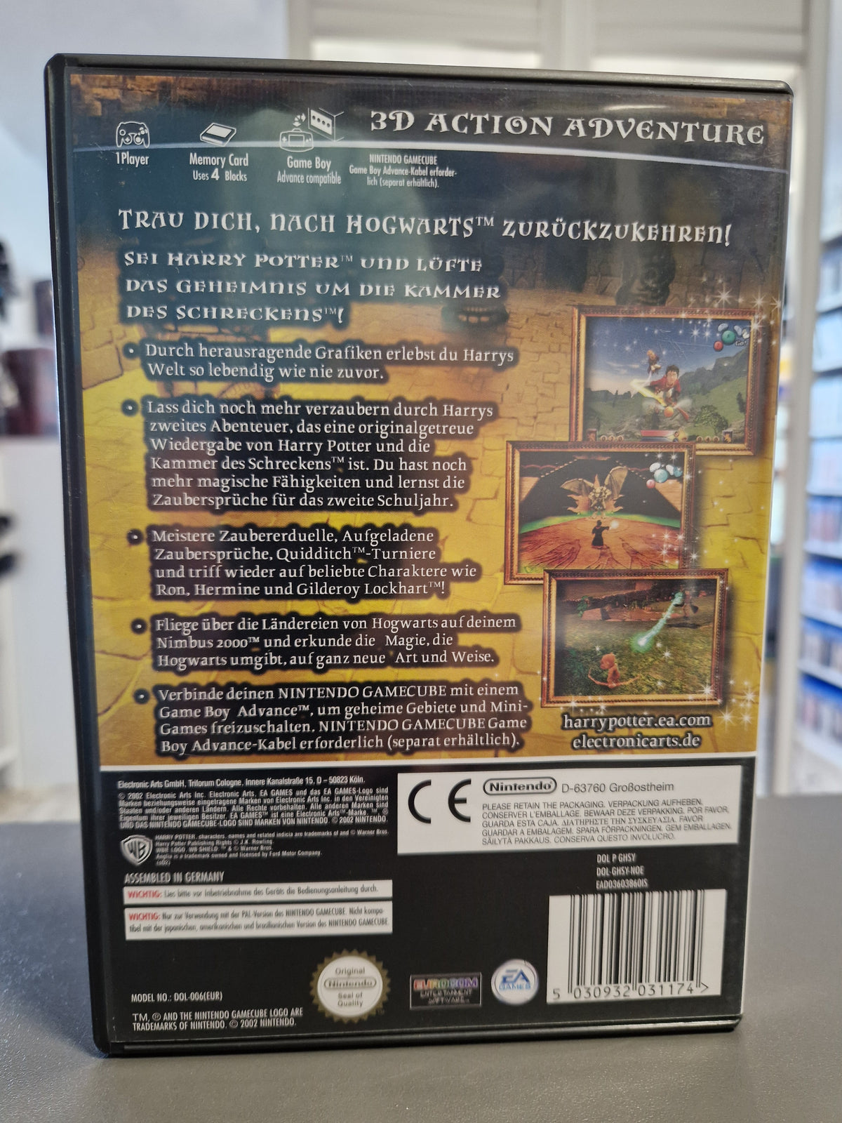 Rückseite der Harry Potter und die Kammer des Schreckens GameCube Hülle mit Spielbeschreibung, Screenshots und Barcode 5030932031174.