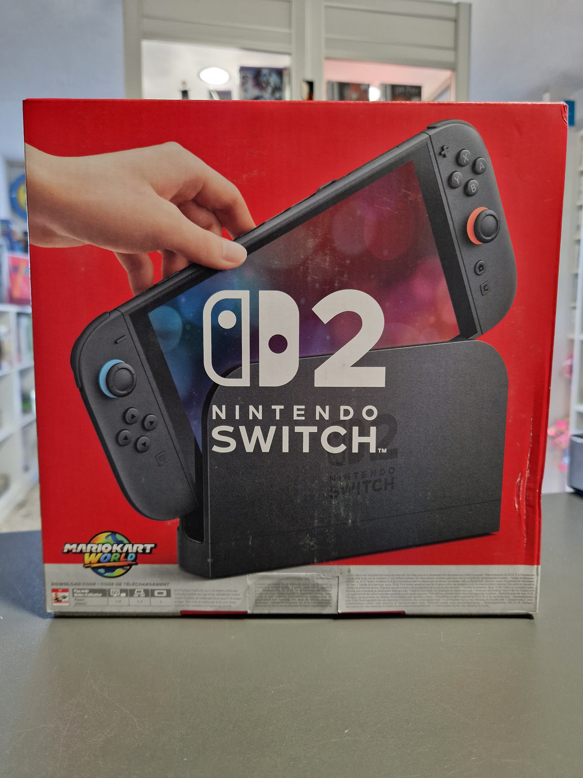 Rückseite der OVP der neuen Nintendo Switch 2 Konsole.