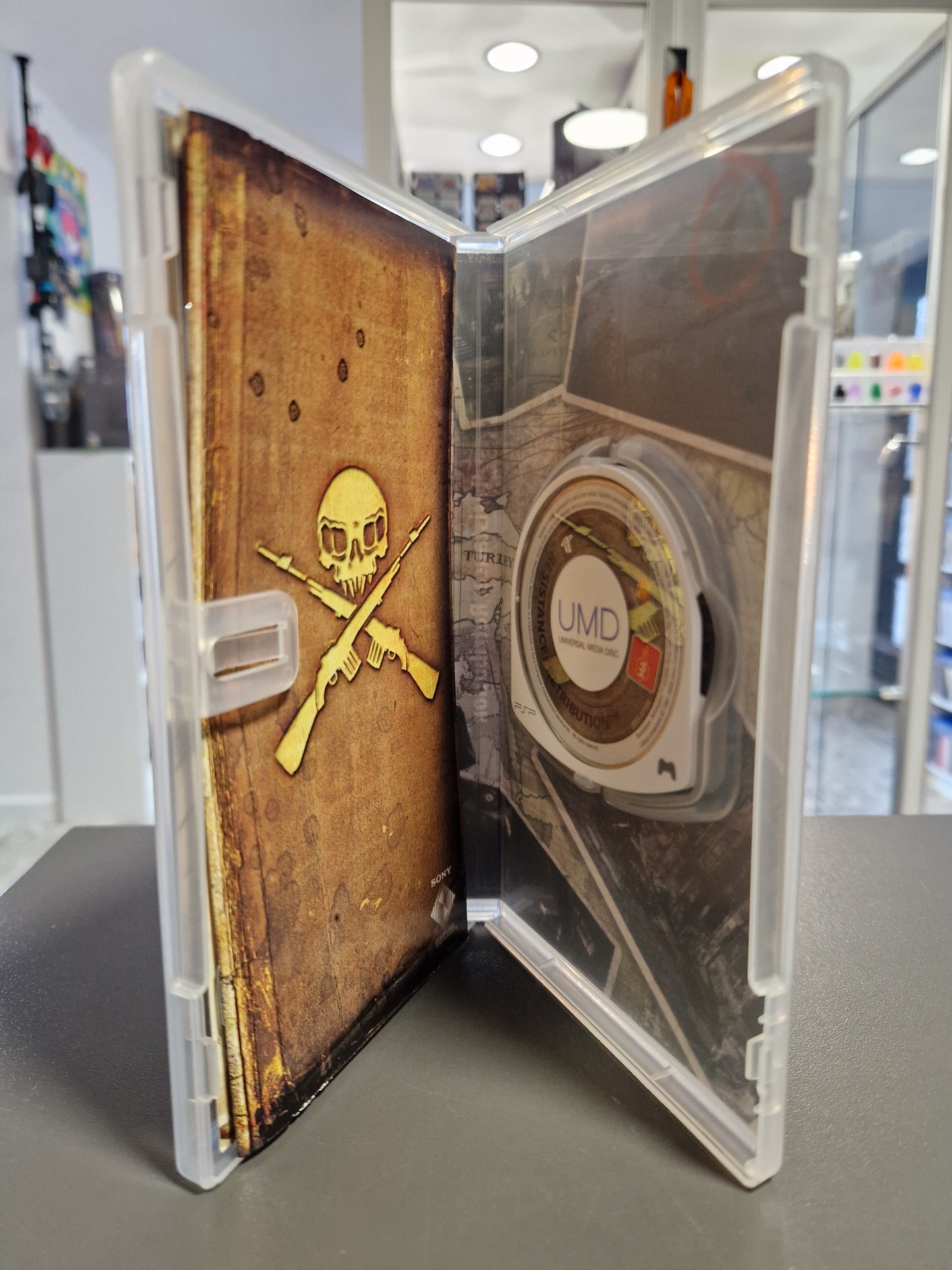 Resistance: Retribution (Collector's Edition) - Sony PSP | Komplett & Sehr gut erhalten (CIB)
