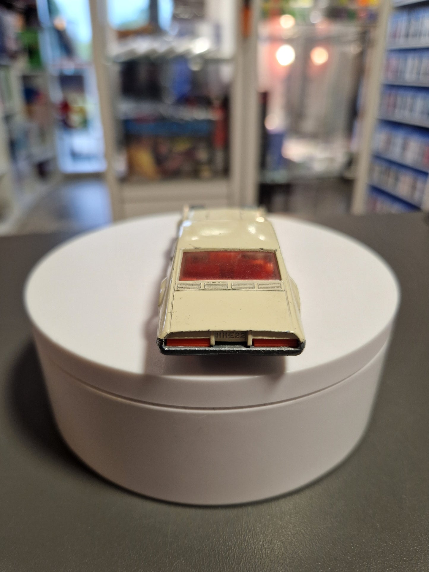 Siku V 267 Oldsmobile Toronado | Vintage Modellauto | Made in Germany | Weiß/Creme