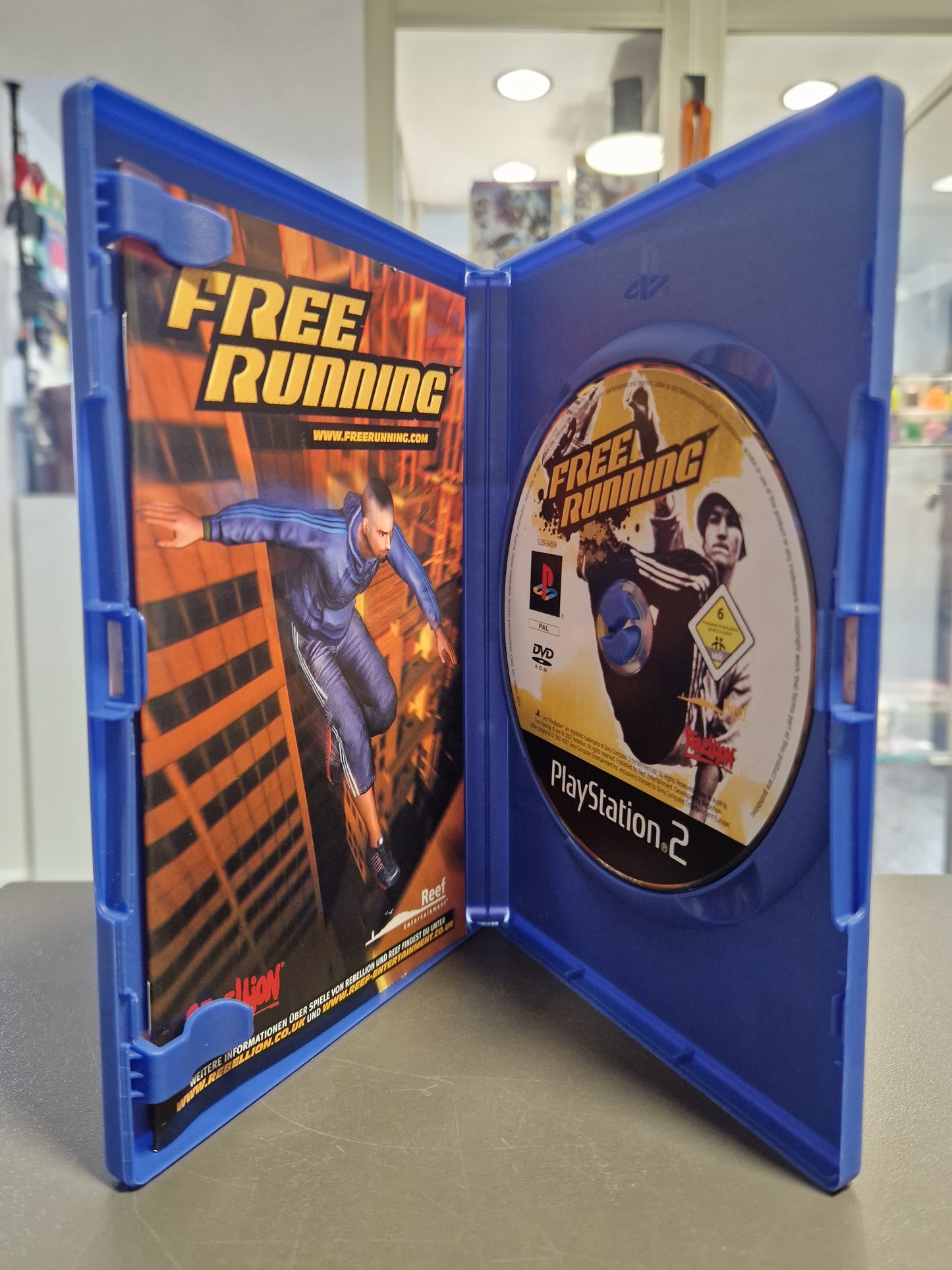 Free Running - Sony PlayStation 2 (PS2) - Komplett (CIB) - Disc KRATZERFREI