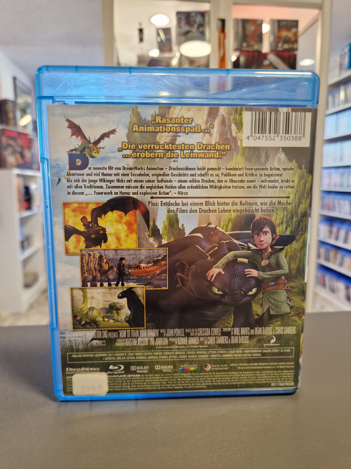 Rückseite der Blu-ray Hülle von Drachenzähmen leicht gemacht mit EAN 4047552350388.