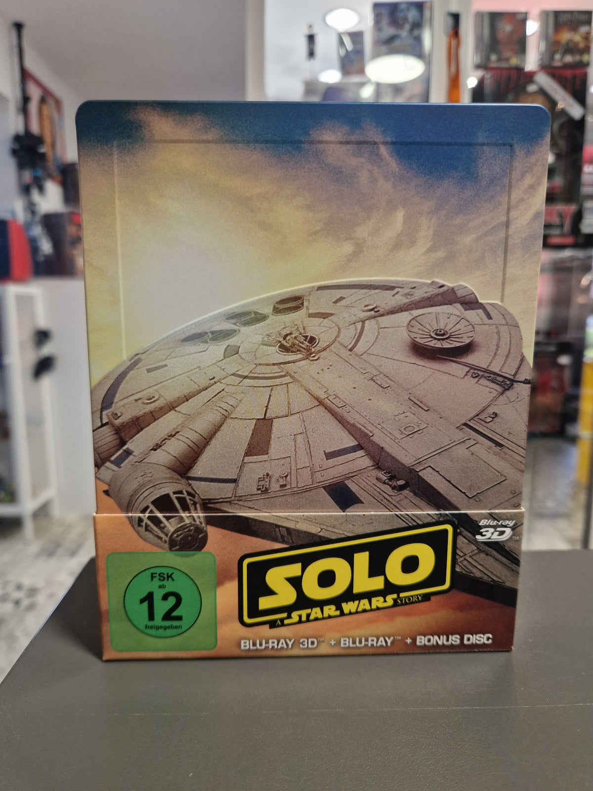 Vorderseite des Solo A Star Wars Story 3D Steelbooks mit J-Card