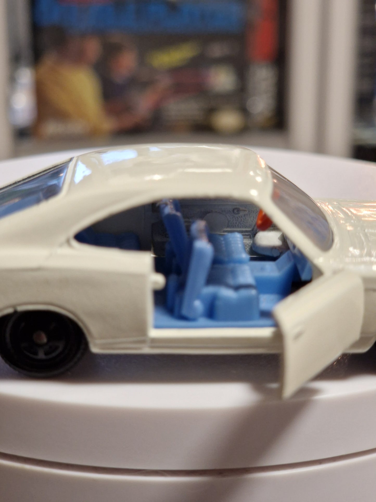Siku V 271 Opel Rekord Coupé – Vintage Modellauto Made in Germany – Weiß mit blauer Innenausstattung
